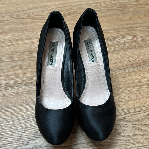 Steve Madden Stilletto - Picture 2 of 4